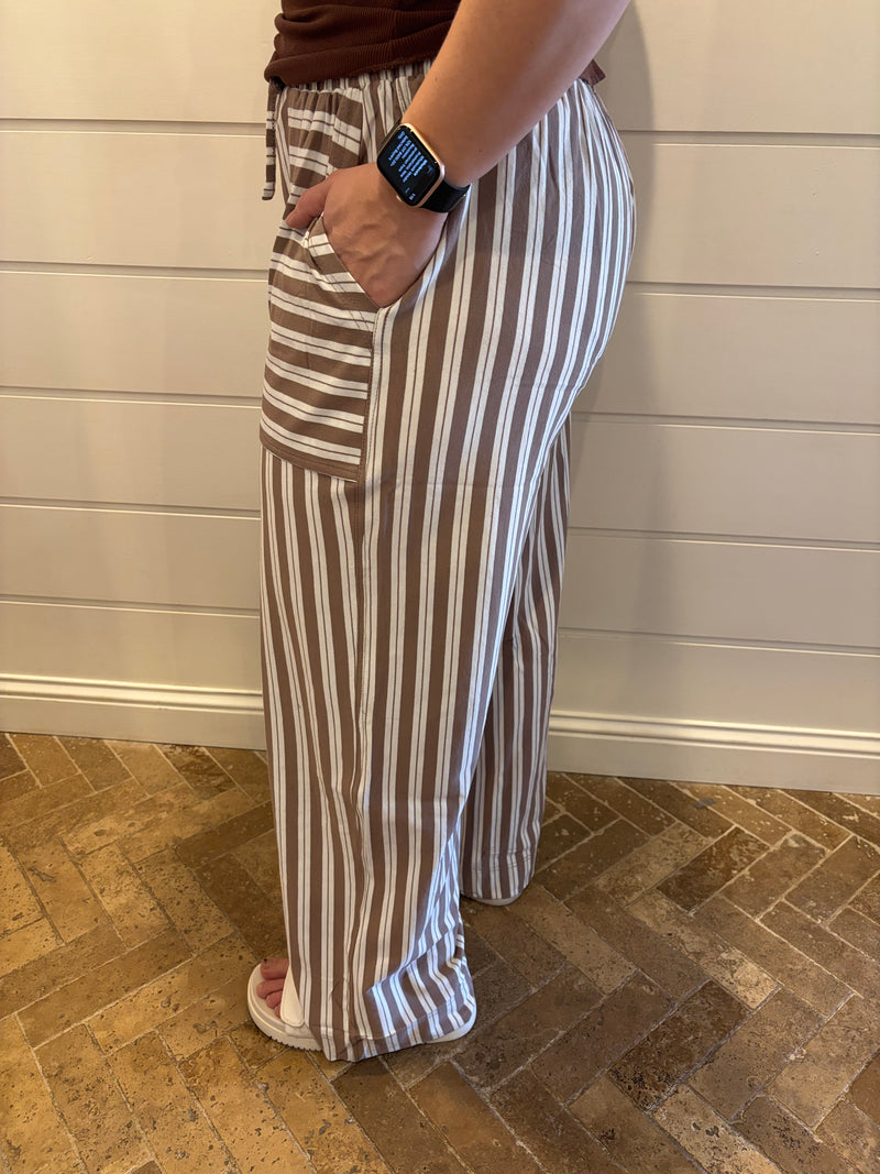 STRIPED KNIT PANTS