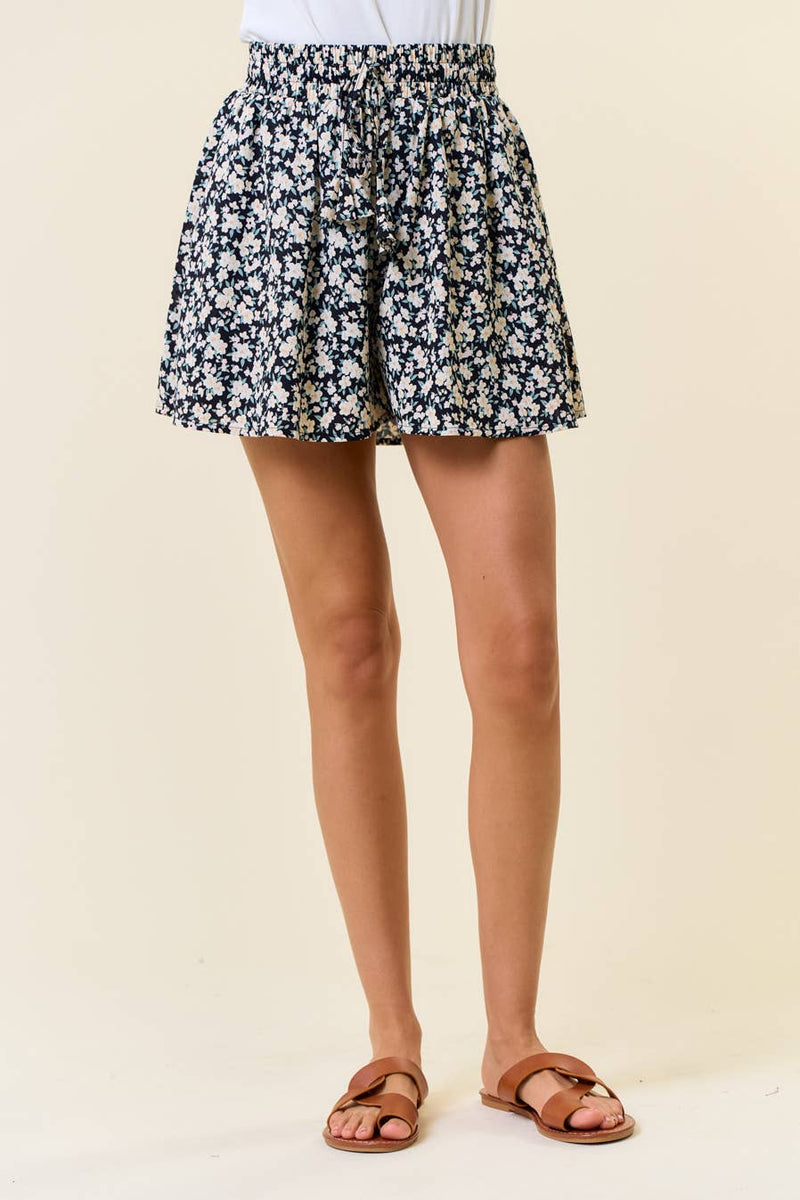 FLORAL PRINT DRAWSTRING WAIST WIDE LEG SHORT - 8820P